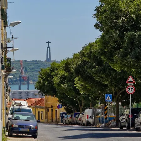 Portucale ! Cosy 2 Bedroom Campo Ourique 公寓 Lisboa