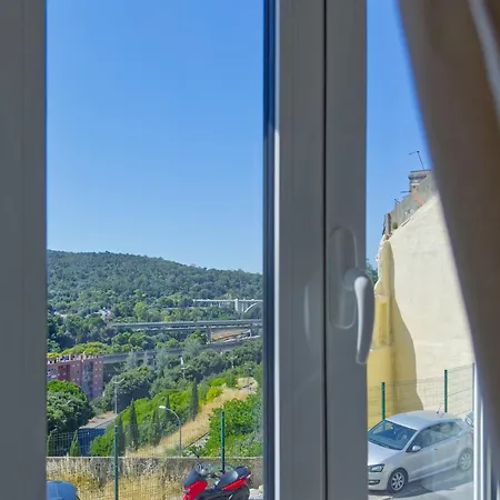 Portucale ! Cosy 2 Bedroom Campo Ourique 公寓