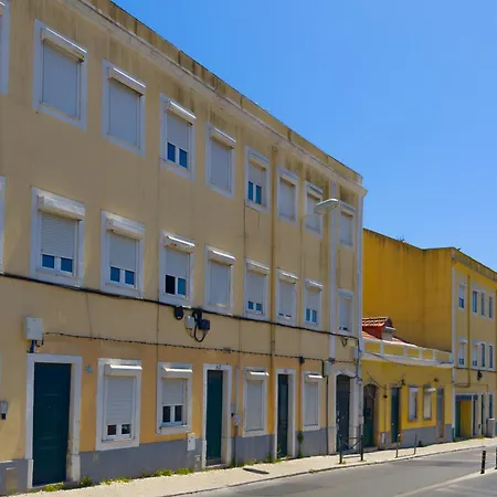 公寓 Portucale ! Cosy 2 Bedroom Campo Ourique