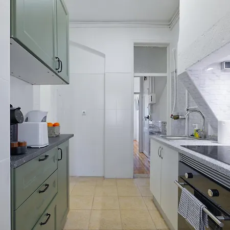公寓 Portucale ! Cosy 2 Bedroom Campo Ourique *